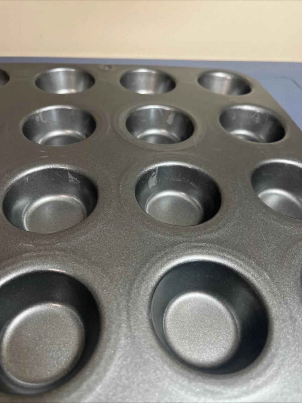 Pampered Chef Mini Muffin Pan - 24-Cup Gray Nonstick Baking Tray -some scratches